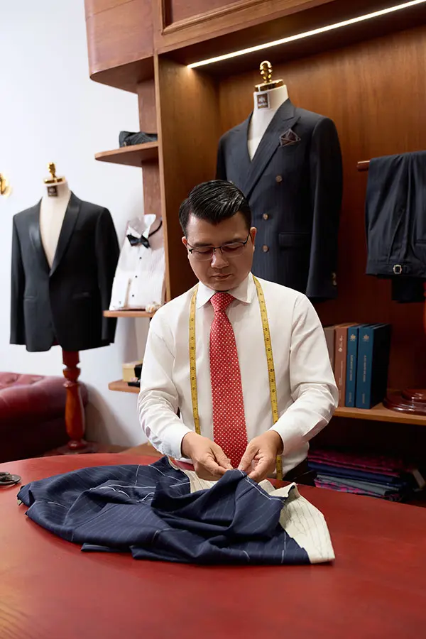 Binh Tailor - Ý nghĩa thực sự của Bespoke Tailoring